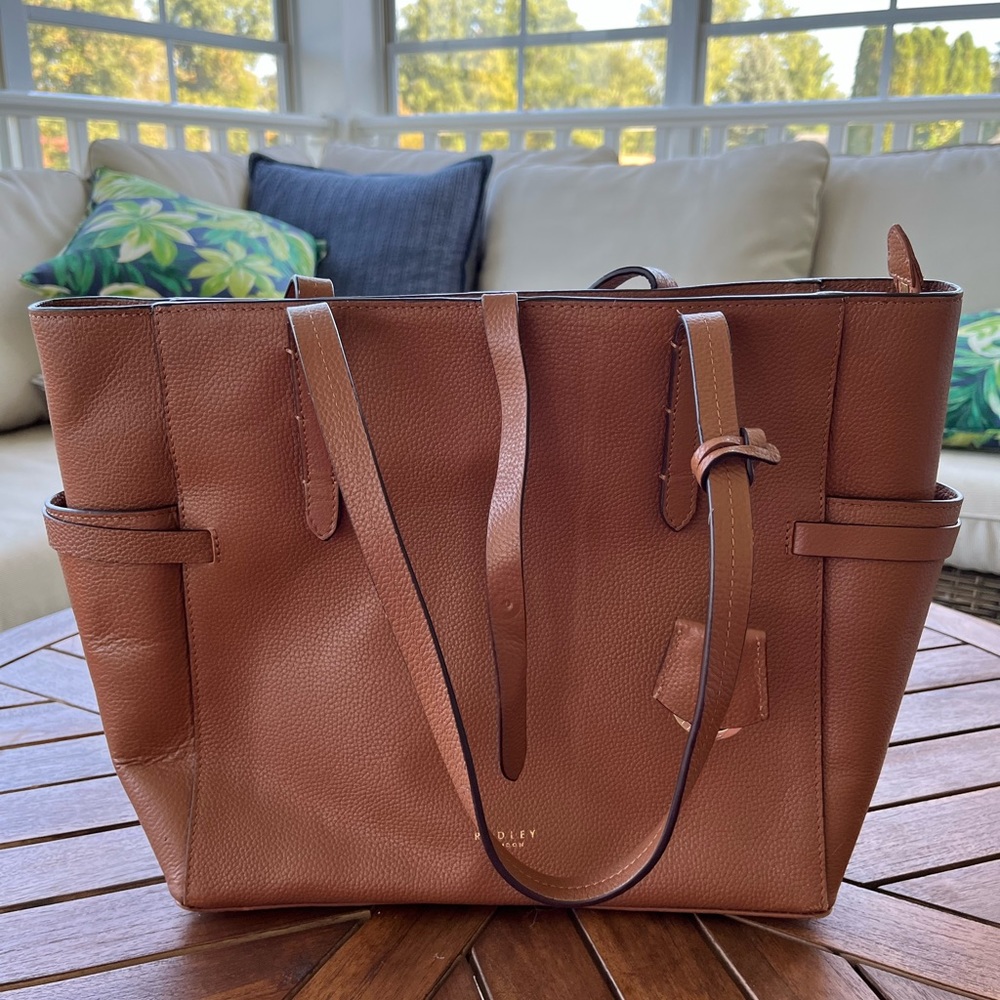 Radley London Abington Road Large Zip Top Shoulder Bag Tan